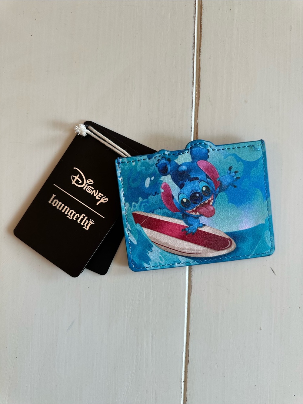 Disney Loungefly Stitch Surfing Cardholder Wallet NWT